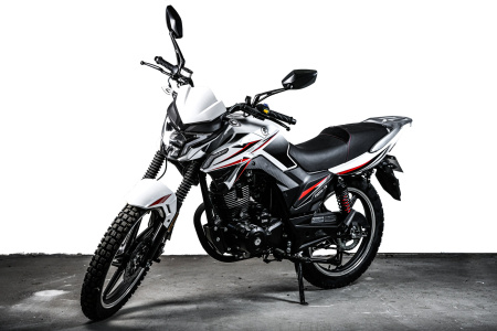 Мотоцикл дорожный SPRMOTORS FORTE FH250-Y9 белый