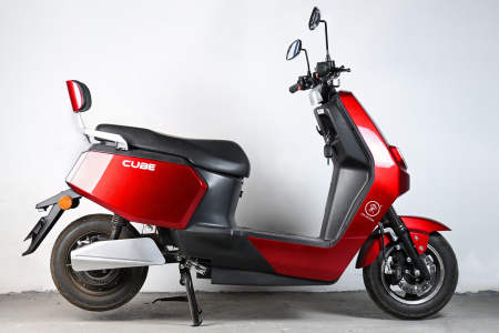 Электроскутер SPRMOTORS Cube-2 Красный E-H1