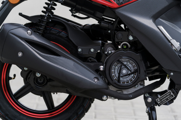 Скутер SPRMOTORS Zoom-9 красный T8-50G